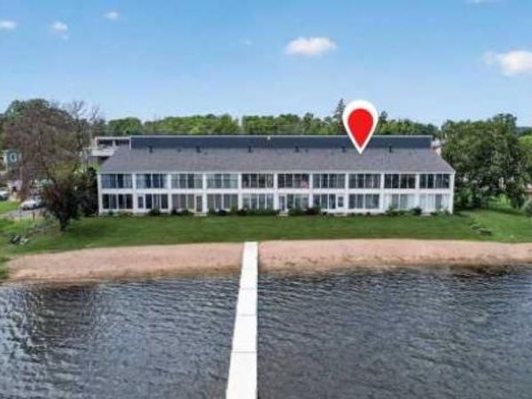 43 2nd Avenue SE, Unit 202, Forest Lake, MN 55025