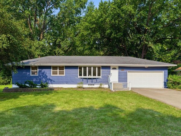 624 20th Avenue NW, North Saint Paul, MN 55112