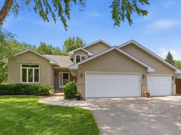 13120 55th Avenue N, Plymouth, MN 55442