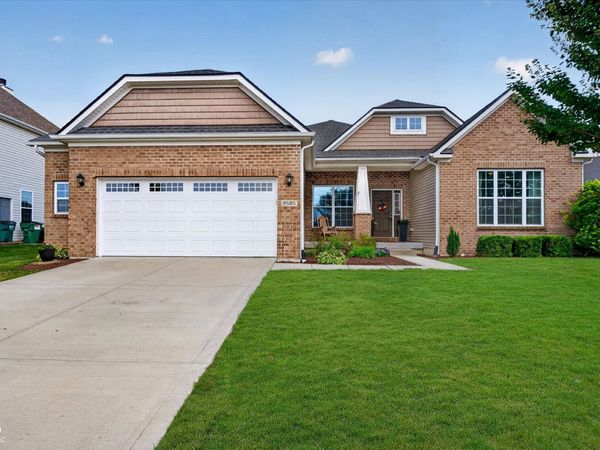 2585 Knockawuddy Drive, Brownsburg, IN 46112