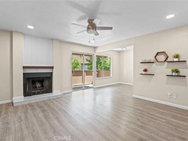 1550 W Ashlan, Fresno, CA 93705