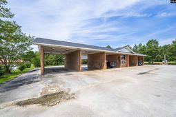 2123 Wilson Road photo 4
