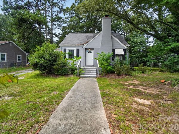 405 N Ransom Street , Gastonia, NC 28052