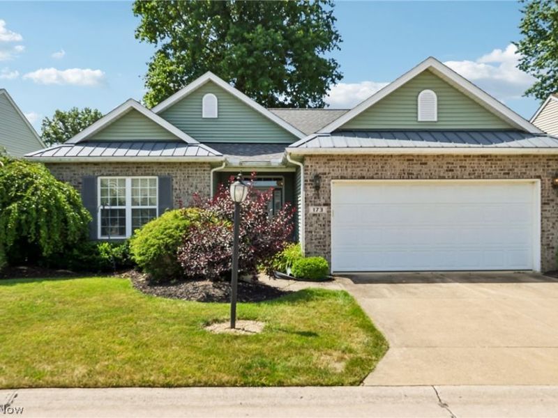 173 Saint Charles Place, Elyria, OH 44035 Photo 1