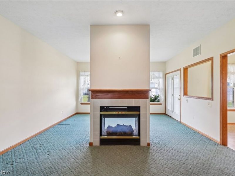 173 Saint Charles Place, Elyria, OH 44035 Photo 11