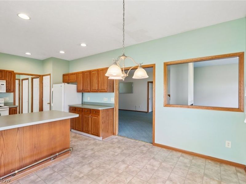 173 Saint Charles Place, Elyria, OH 44035 Photo 20