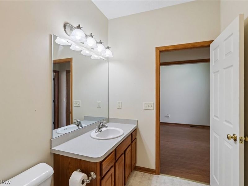 173 Saint Charles Place, Elyria, OH 44035 Photo 25