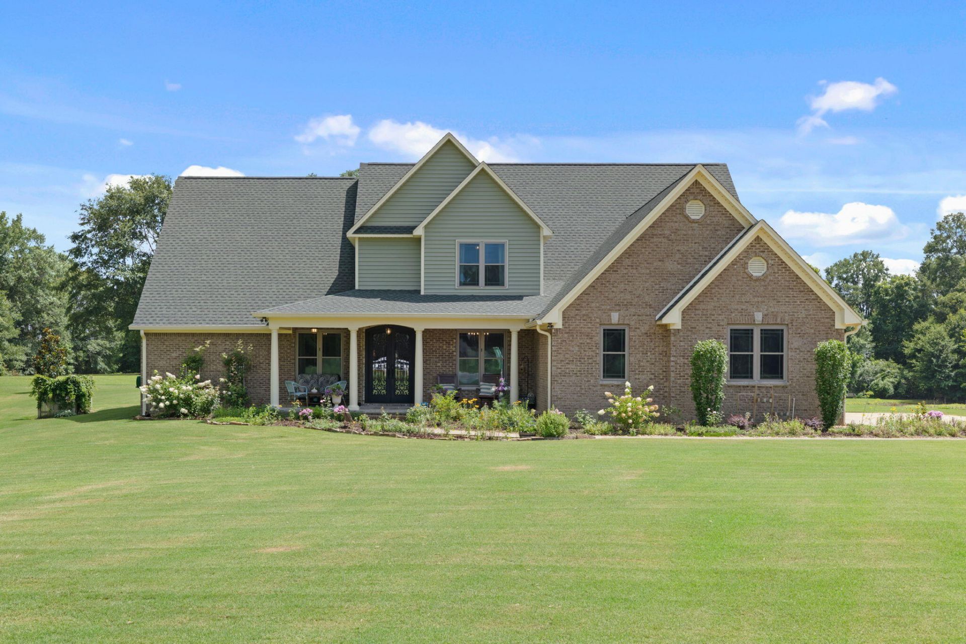 158 Simbrah Dr. Tupelo, MS 38804