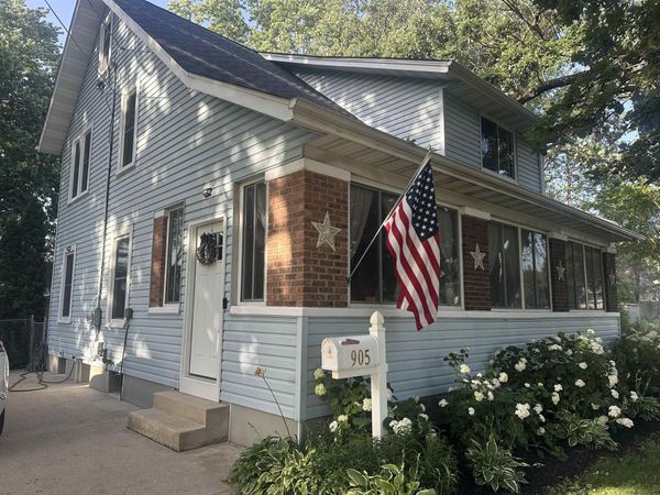 905 4th Street, Brodhead, WI 53520