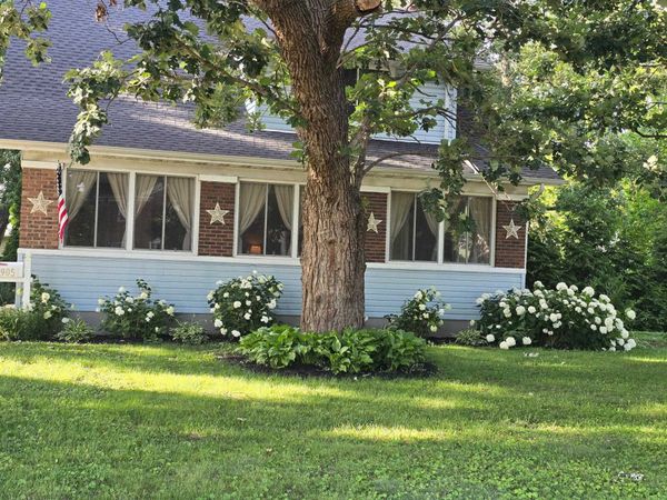 905 4th Street, Brodhead, WI 53520