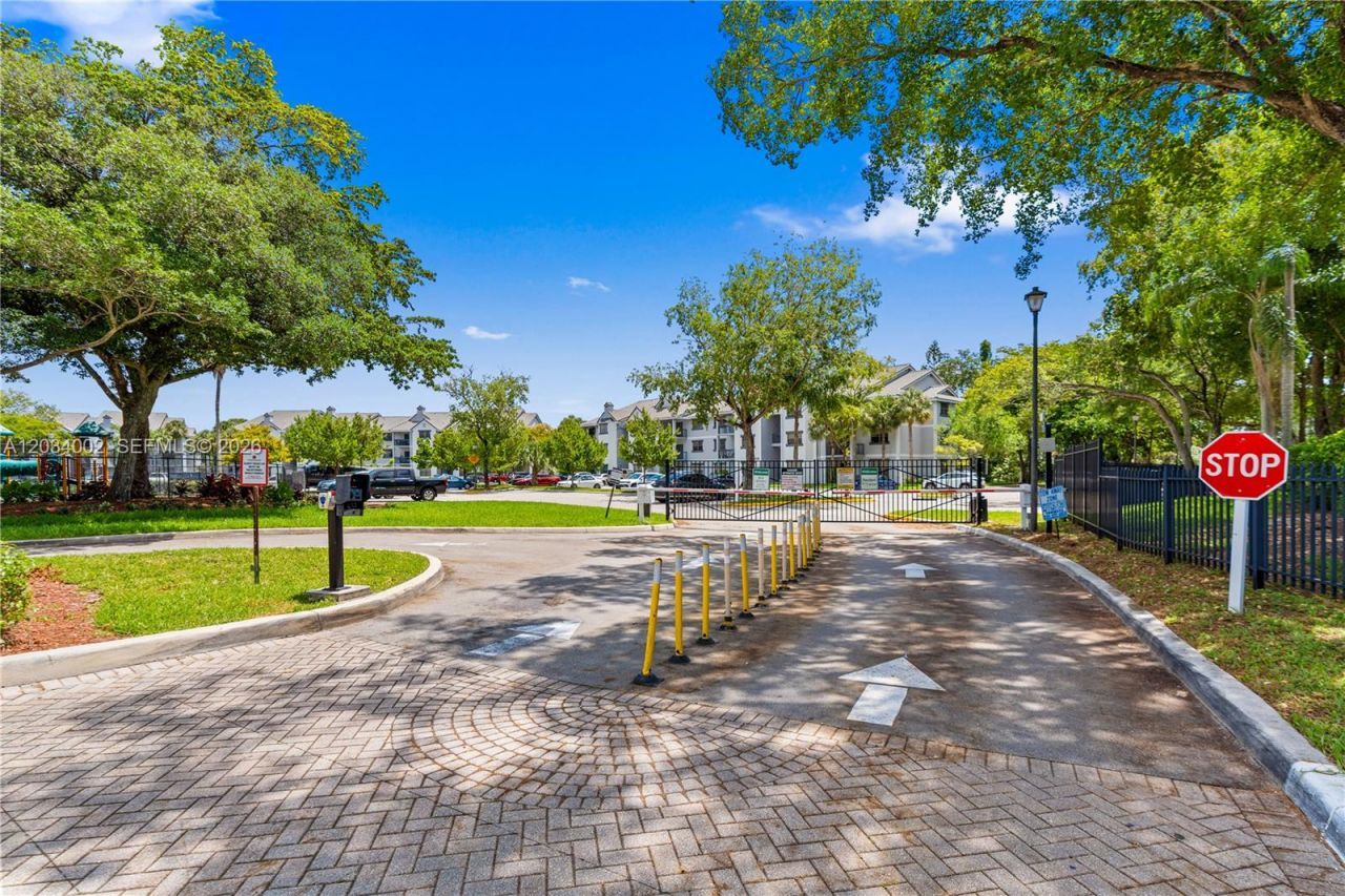 11229 W Atlantic Blvd , Unit 108, Coral Springs, FL 33071 Photo