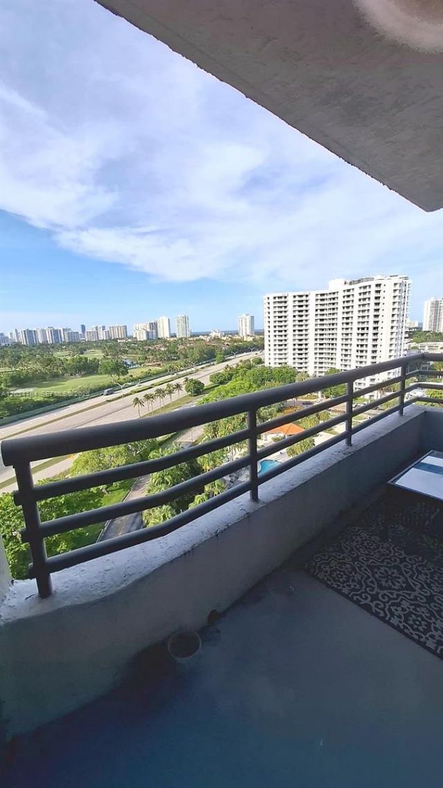 3300 NE 191st St, Unit 1510, Aventura, FL 33180 Photo
