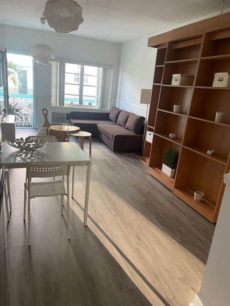 6498 Collins Ave , Unit 48, Miami Beach, FL 33141 Photo