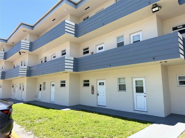 13215 NE 6th Ave , Unit 102, North Miami, FL 33161