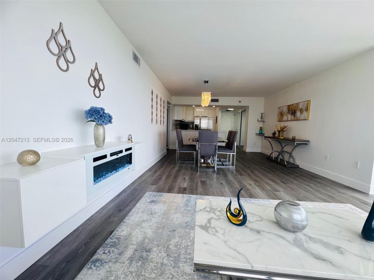 3625 N Country Club Dr , Unit 2409, Aventura, FL 33180 Photo