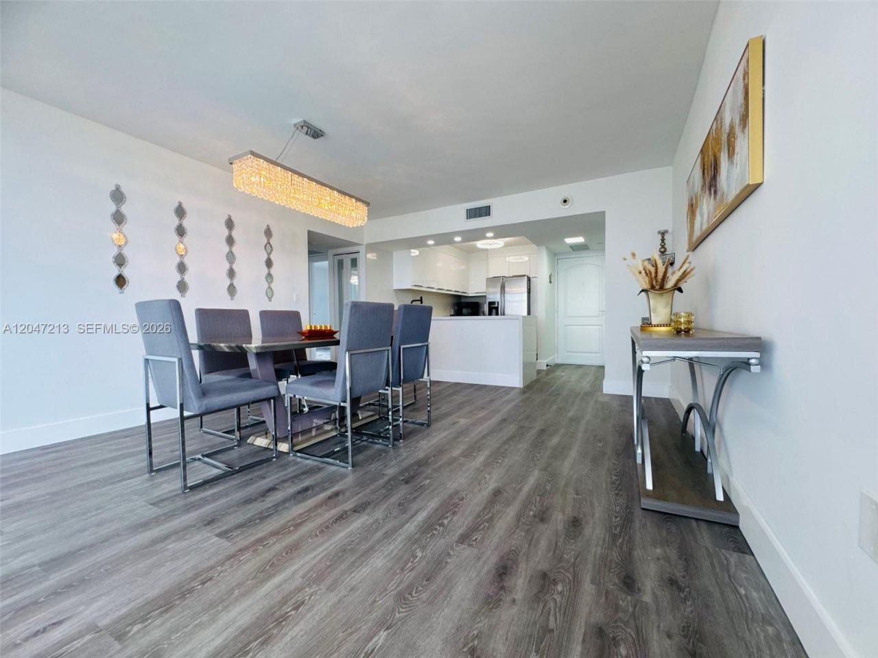 3625 N Country Club Dr , Unit 2409, Aventura, FL 33180 Photo
