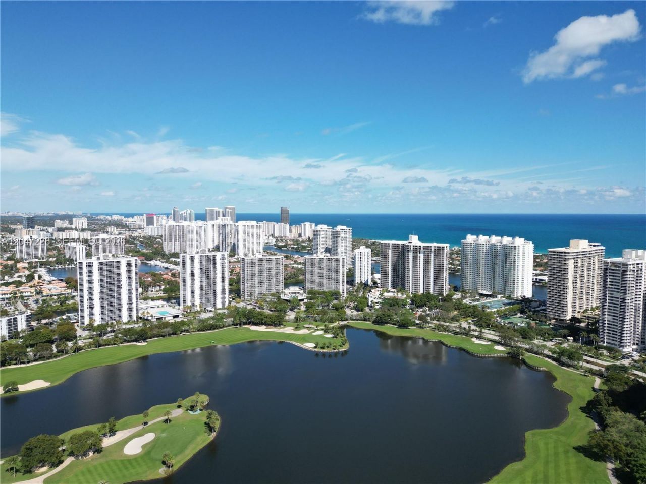 3675 N Country Club Dr , Unit 2007, Aventura, FL 33180 Photo