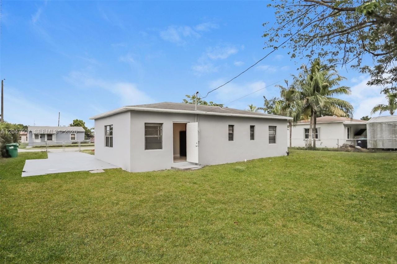 14640 Tyler St , Miami, FL 33176 Photo
