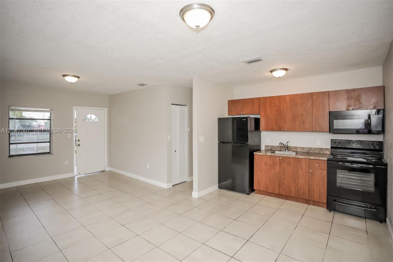 14640 Tyler St , Miami, FL 33176 Photo