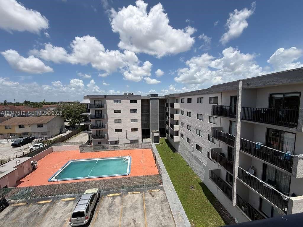 6950 W 6th Ave , Unit 509, Hialeah, FL 33014 Photo