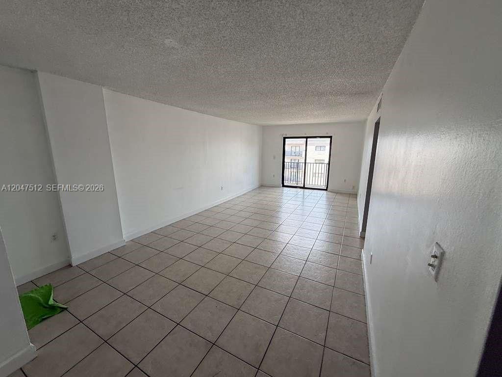 6950 W 6th Ave , Unit 509, Hialeah, FL 33014 Photo