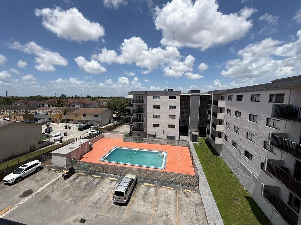 6950 W 6th Ave , Unit 509, Hialeah, FL 33014 Photo
