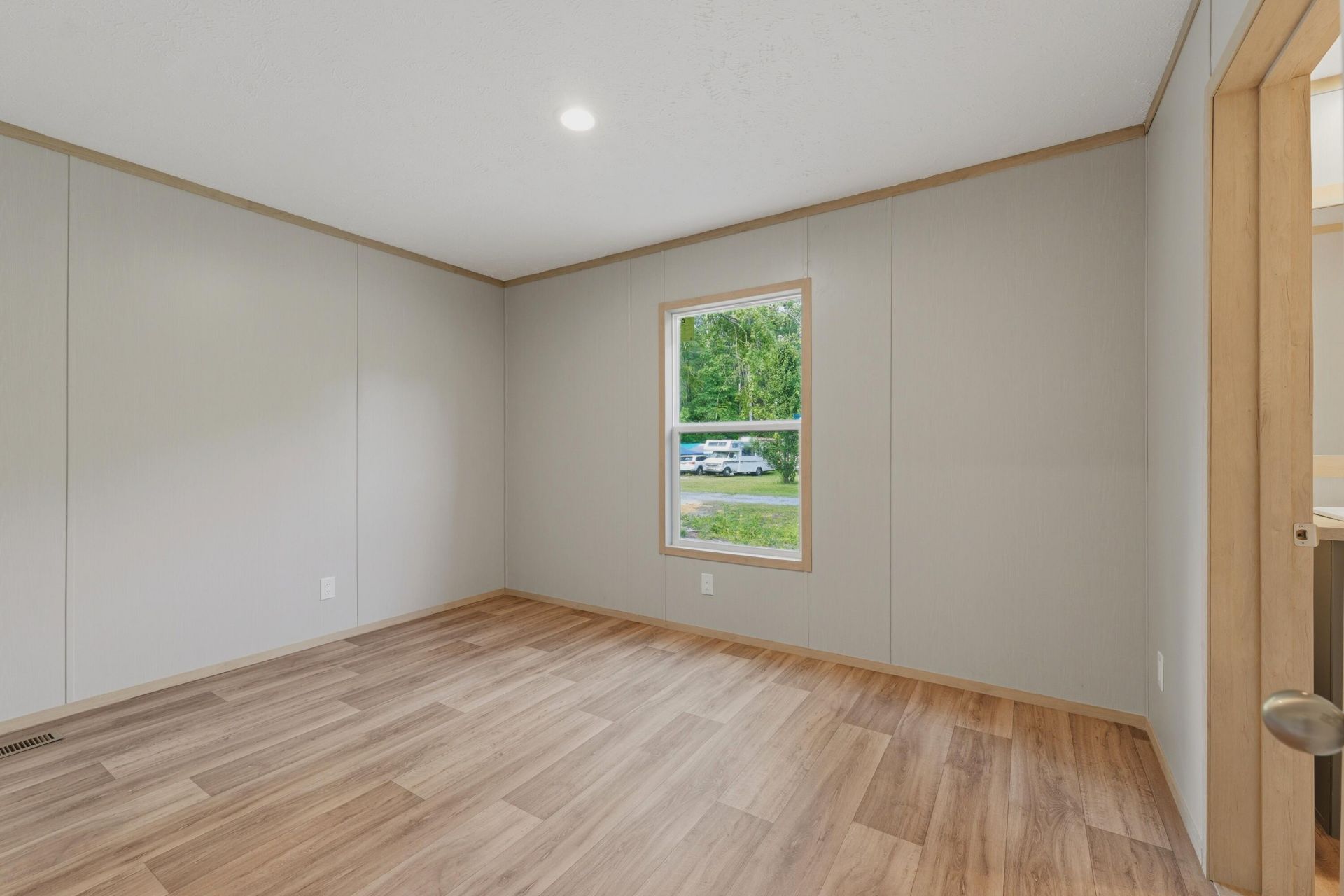 342 Hickory Nut Way Photo 18