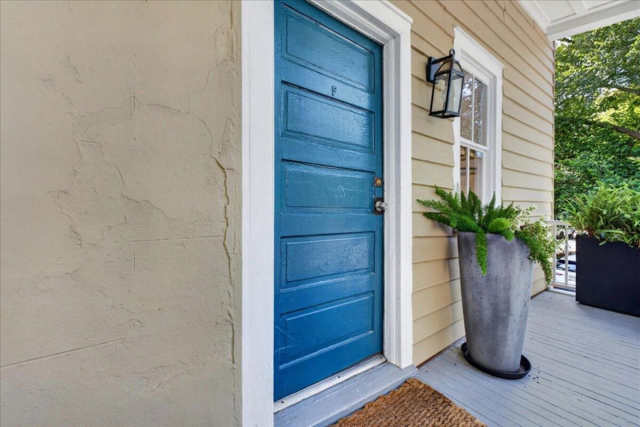 65 Vanderhorst Street Photo 3