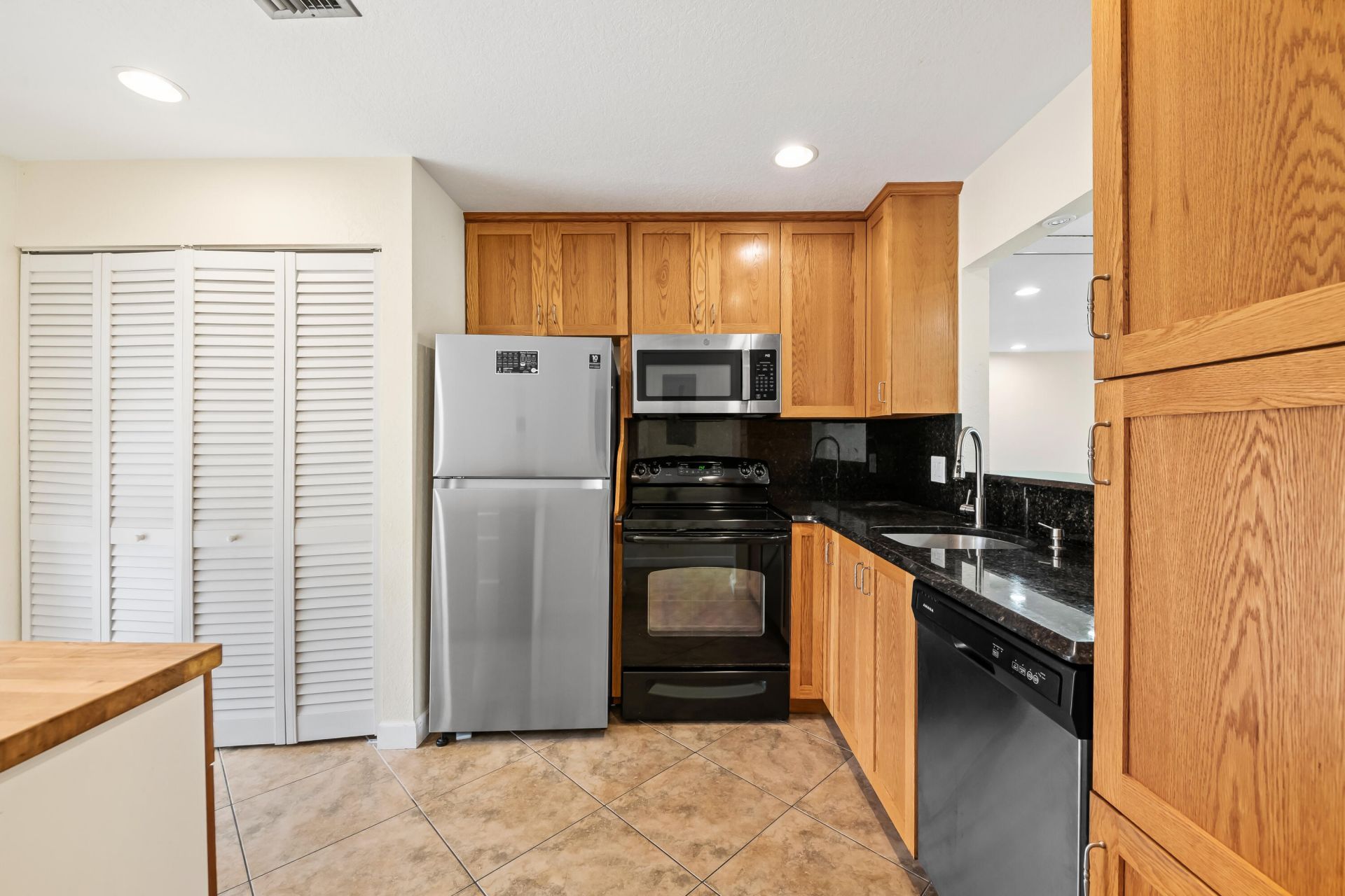 6673 Moonlit Drive, Delray Beach, FL 33446 Photo