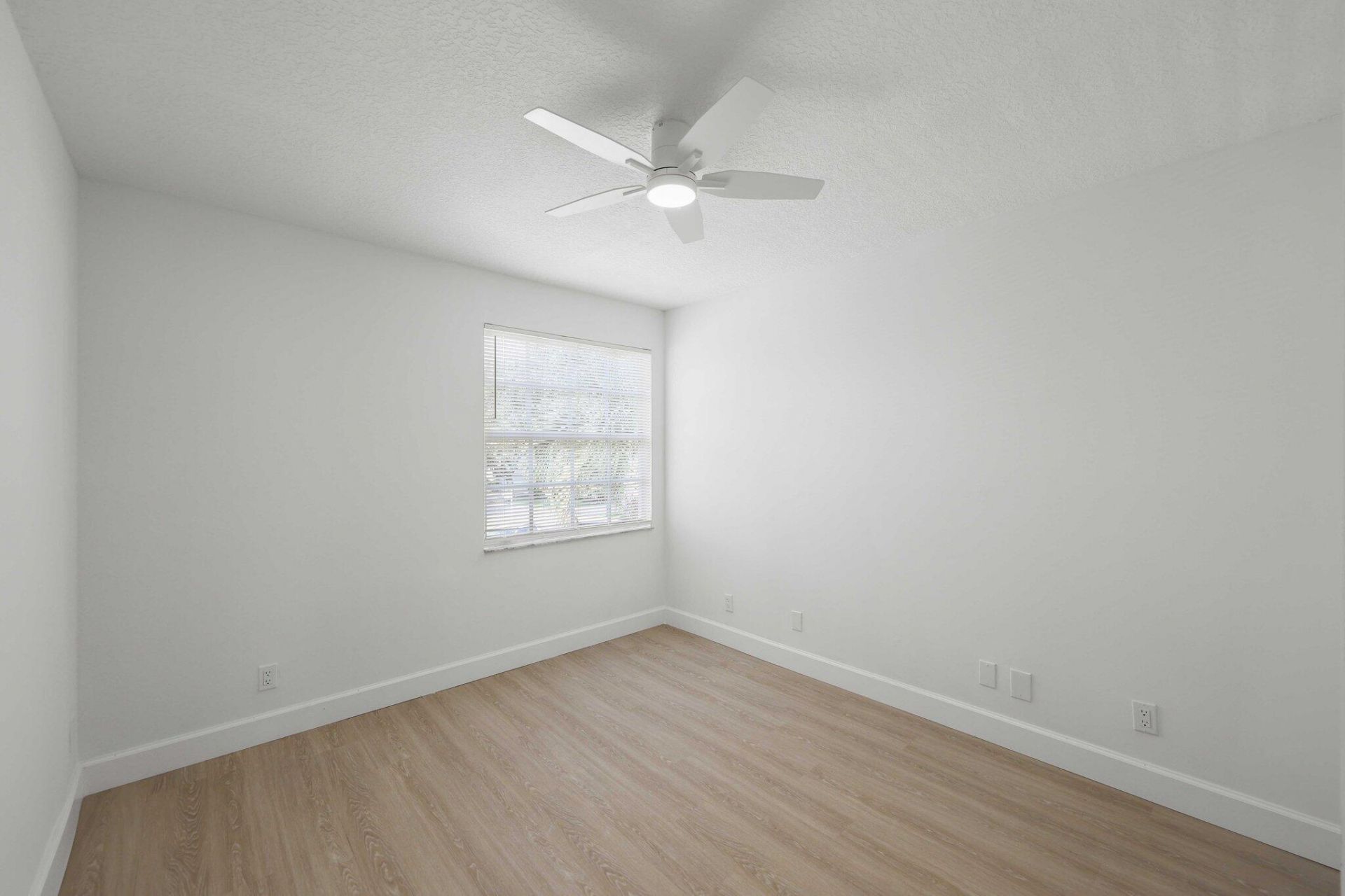 11614 NW 2nd Drive, Coral Springs, FL 33071 Photo