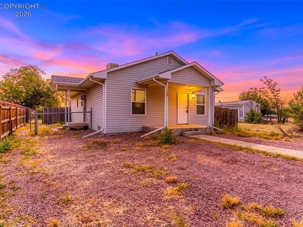 474 Grant St, Penrose, CO 81240