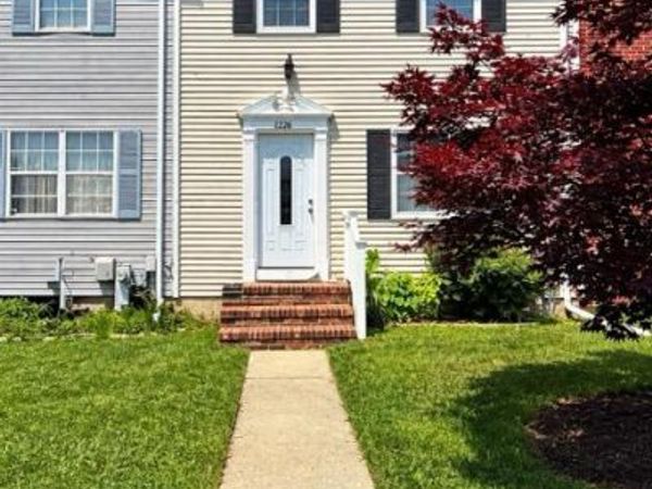 1226 HOLMESPUN DRIVE, PASADENA, MD 21122