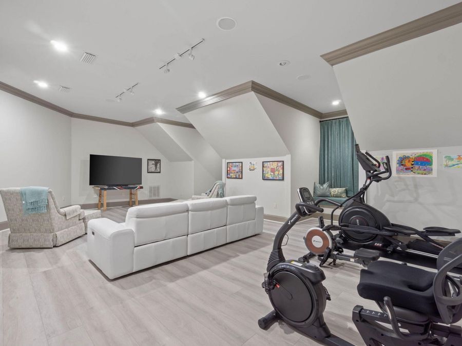 Property Image 64