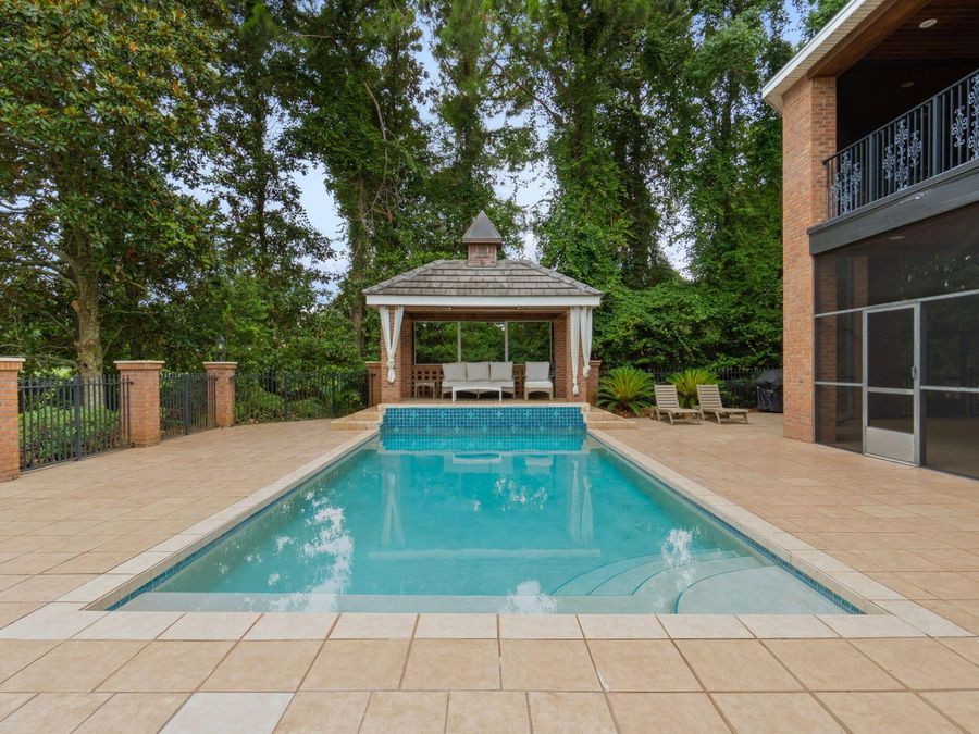 Property Image 80