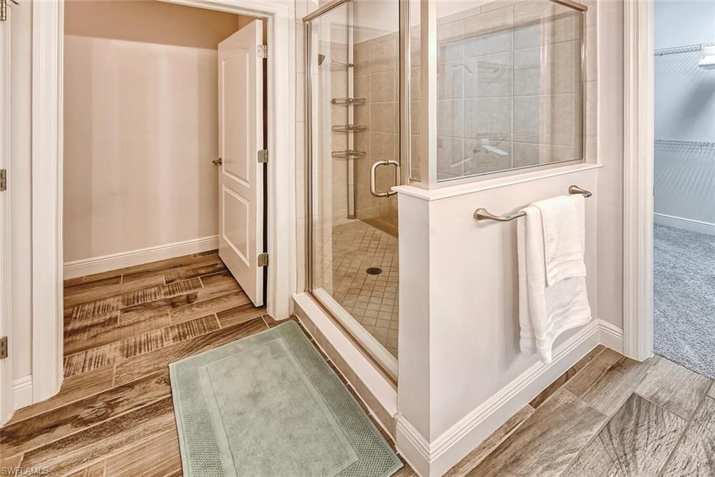 6960 Avalon Cir, Unit 807, Naples, FL 34112 Photo