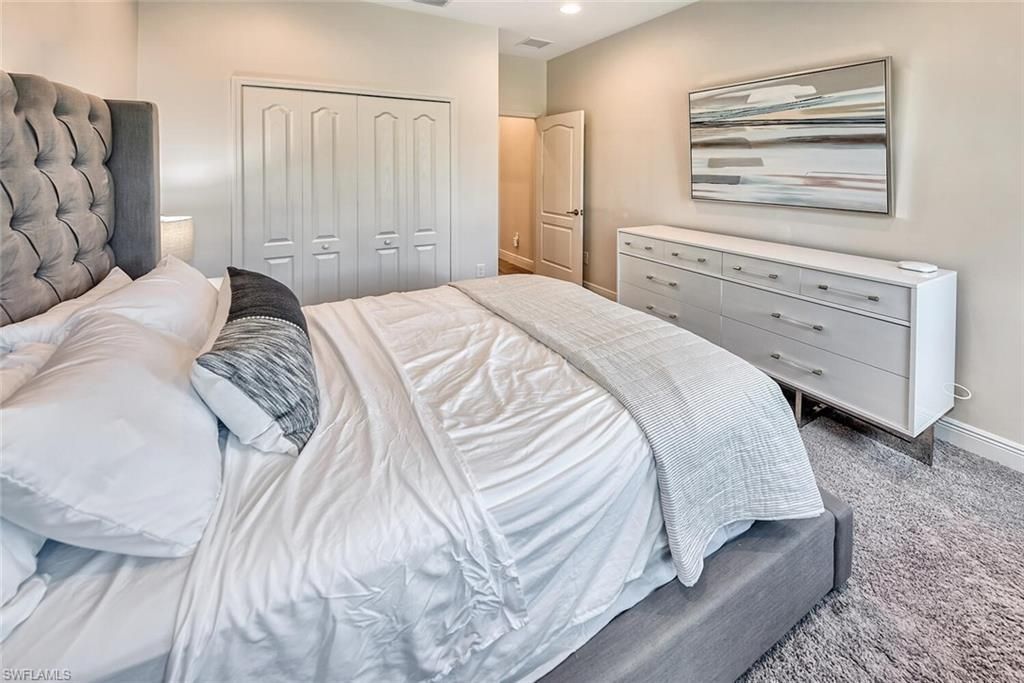 6960 Avalon Cir, Unit 807, Naples, FL 34112 Photo