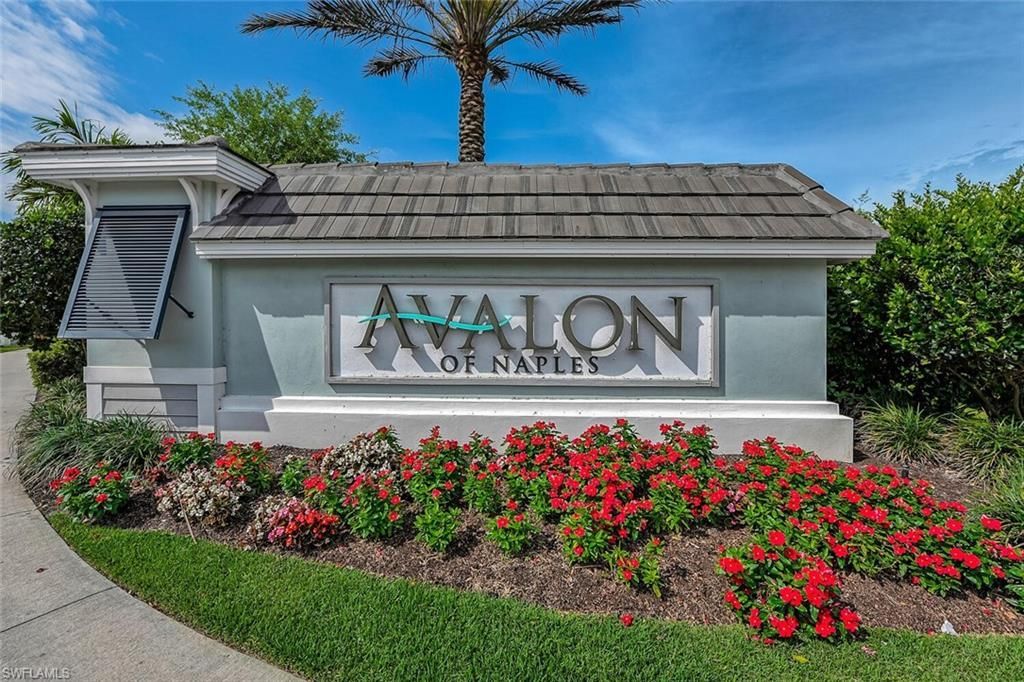 6960 Avalon Cir, Unit 807, Naples, FL 34112 Photo