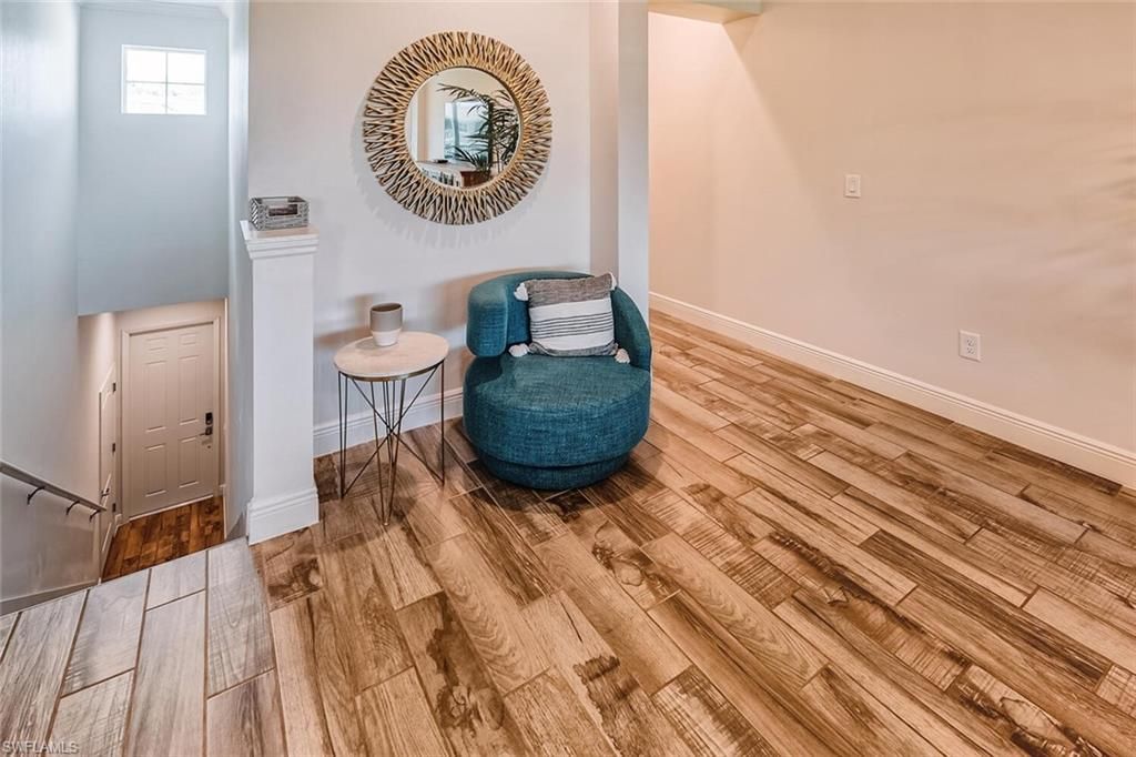 6960 Avalon Cir, Unit 807, Naples, FL 34112 Photo