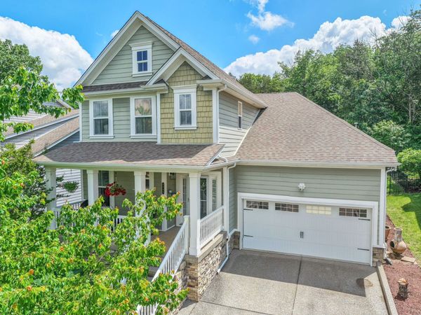 6008 Christmas Dr, Nolensville, TN 37135
