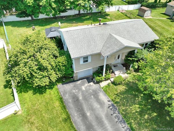 20 Woodridge Drive, Thiells, NY 10984