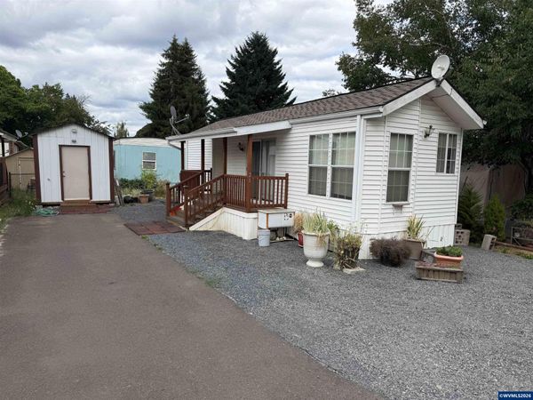1530 Tamarack St, Sweet Home, OR 97386
