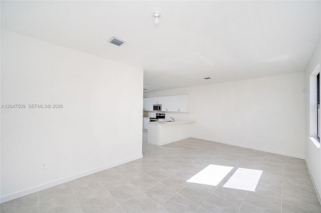 11930 SW 246th Ln , Unit 11930, Homestead, FL 33032 Photo