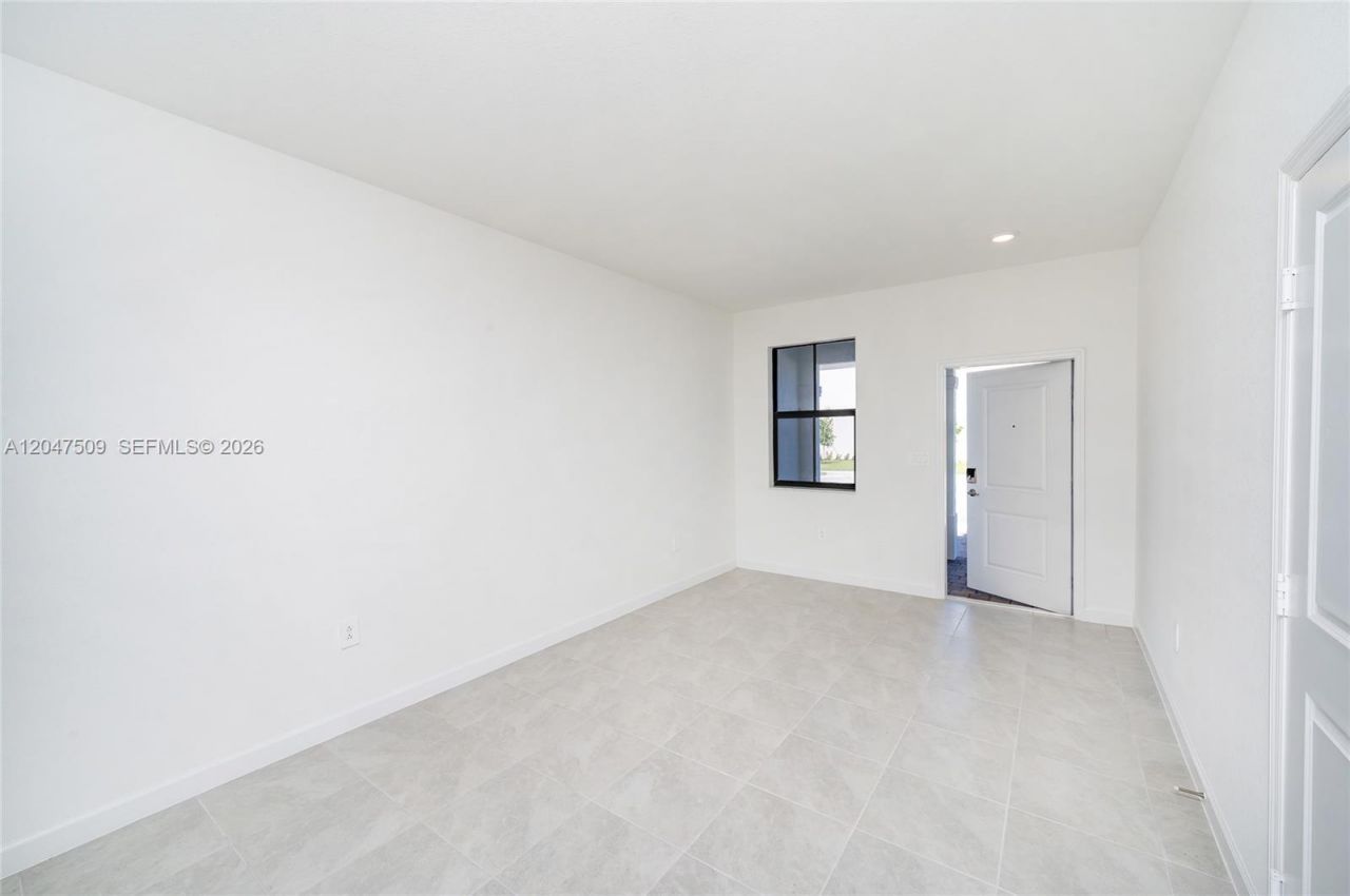 11930 SW 246th Ln , Unit 11930, Homestead, FL 33032 Photo