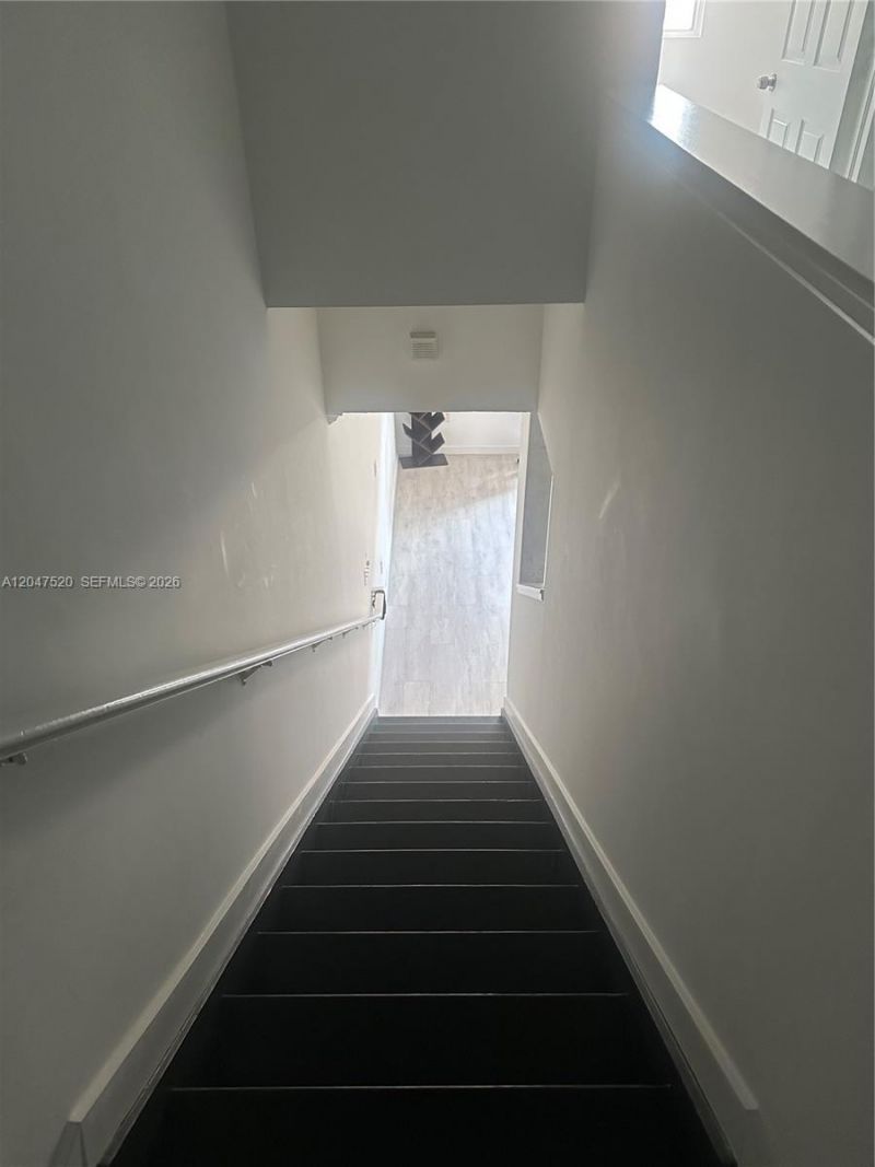 2961 NE 185th St , Unit 1618, Aventura, FL 33180 Photo