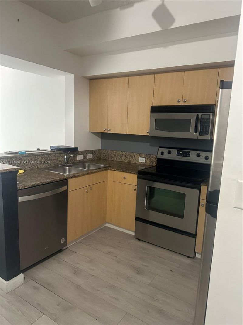 2961 NE 185th St , Unit 1618, Aventura, FL 33180 Photo