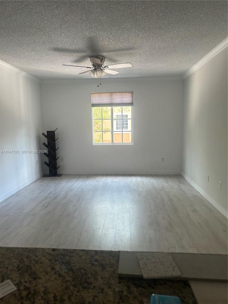 2961 NE 185th St , Unit 1618, Aventura, FL 33180 Photo