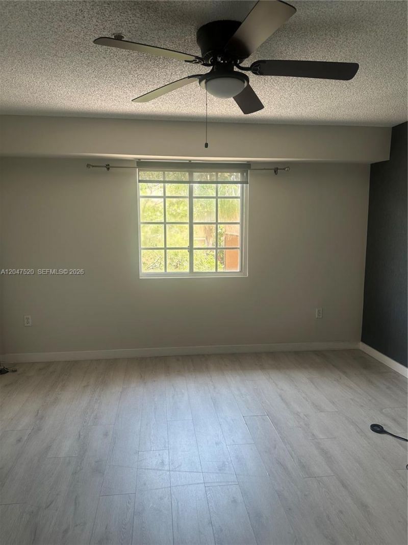 2961 NE 185th St , Unit 1618, Aventura, FL 33180 Photo