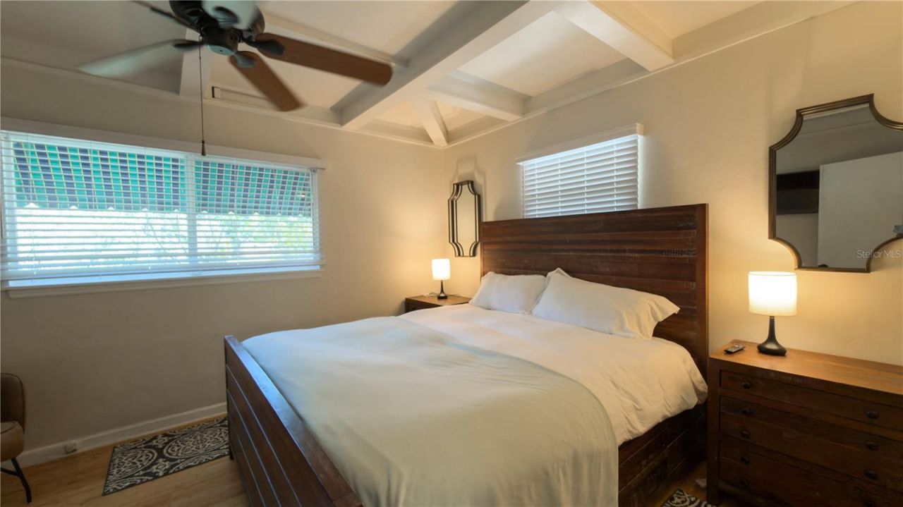 2475 W Paulstan Court , Sarasota, FL 34237 Photo