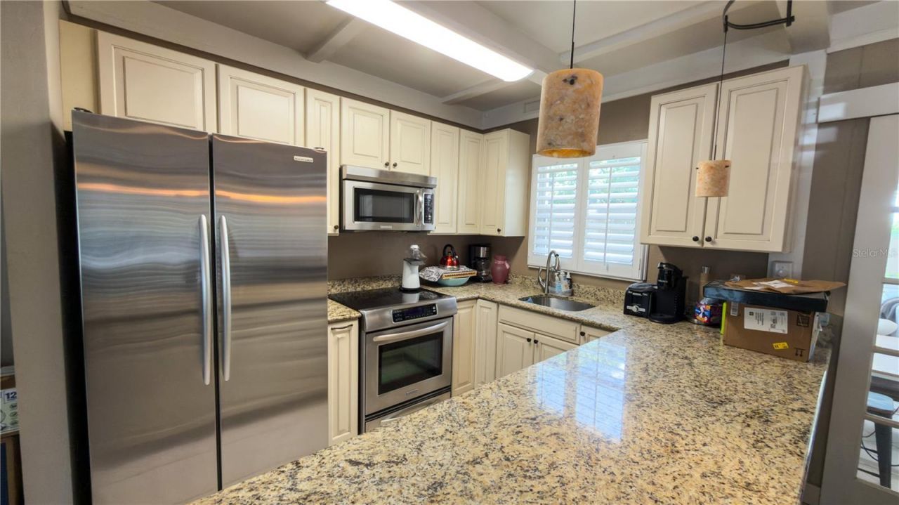 2475 W Paulstan Court , Sarasota, FL 34237 Photo