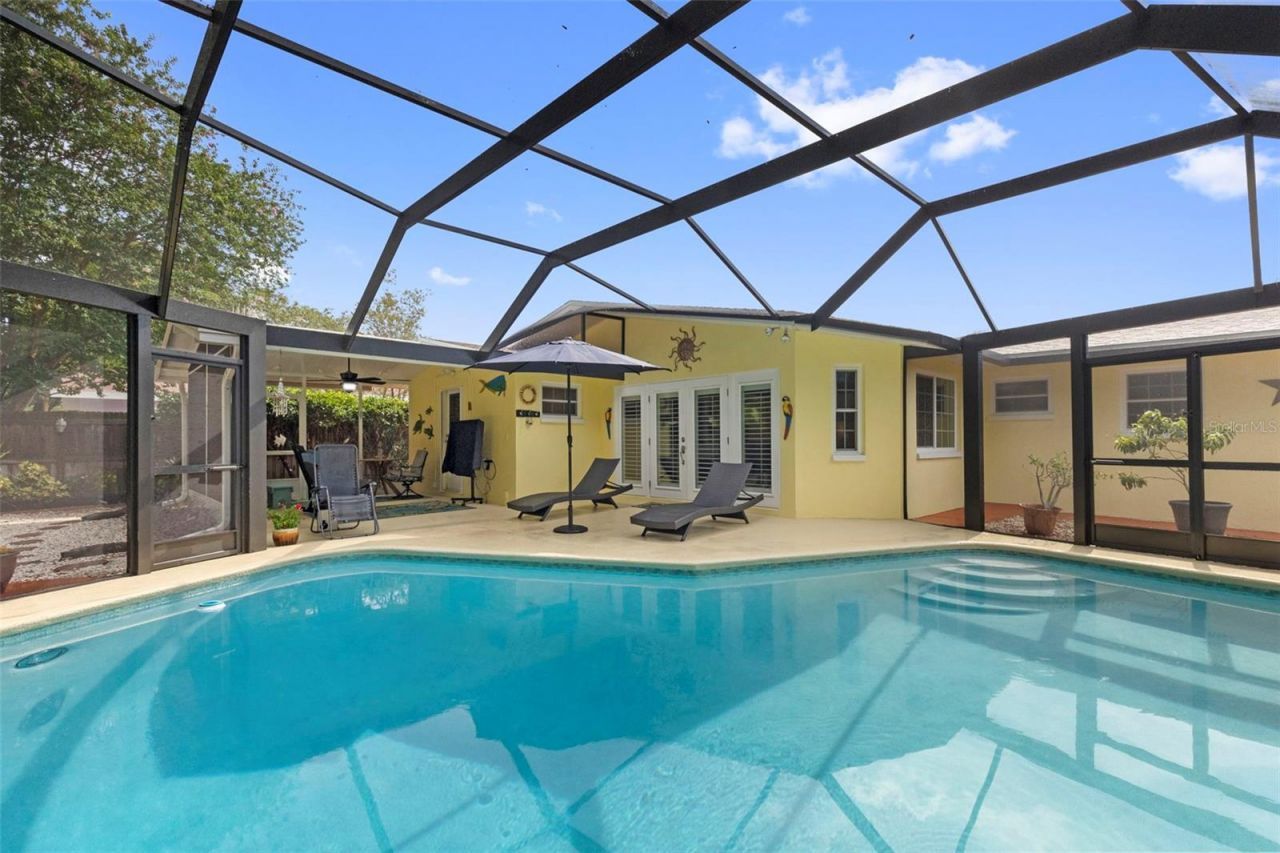1035 Woodbrook Drive, Largo, FL 33770 Photo